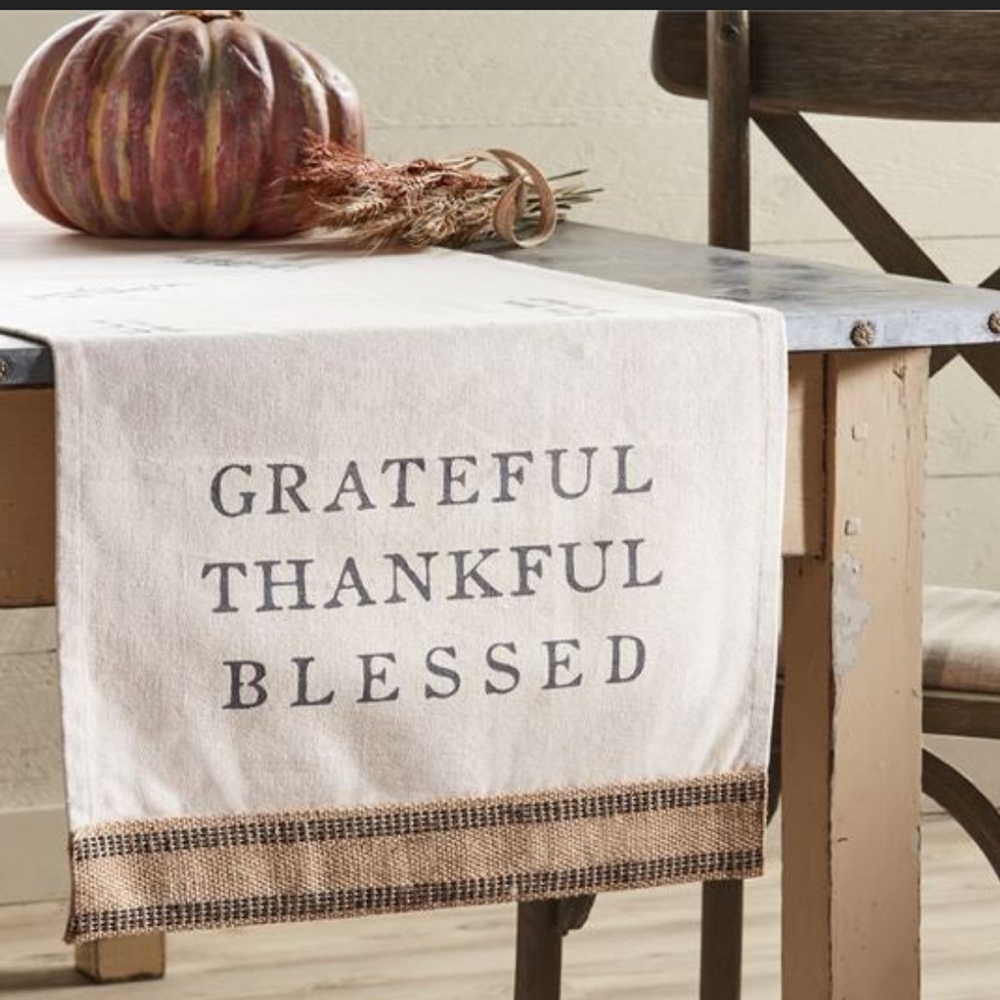 Table runner grateful thank you blessed MUD PIE